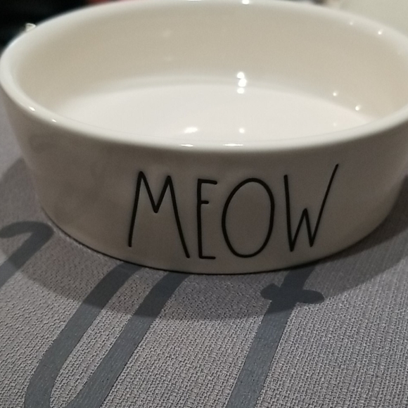 rae dunn meow bowl